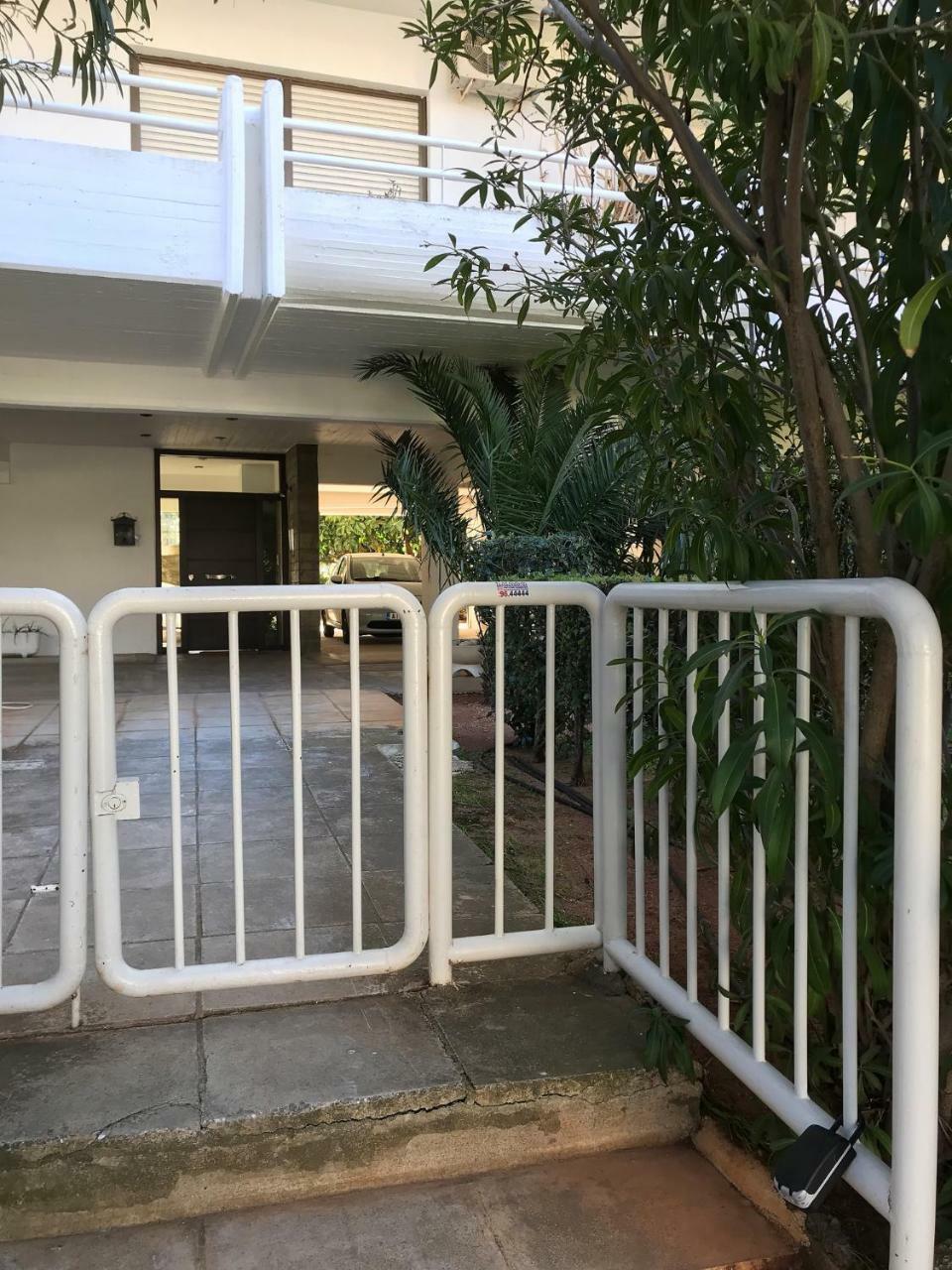 Kleio - Spacious Apartment In Glyfada Athen Exterior foto